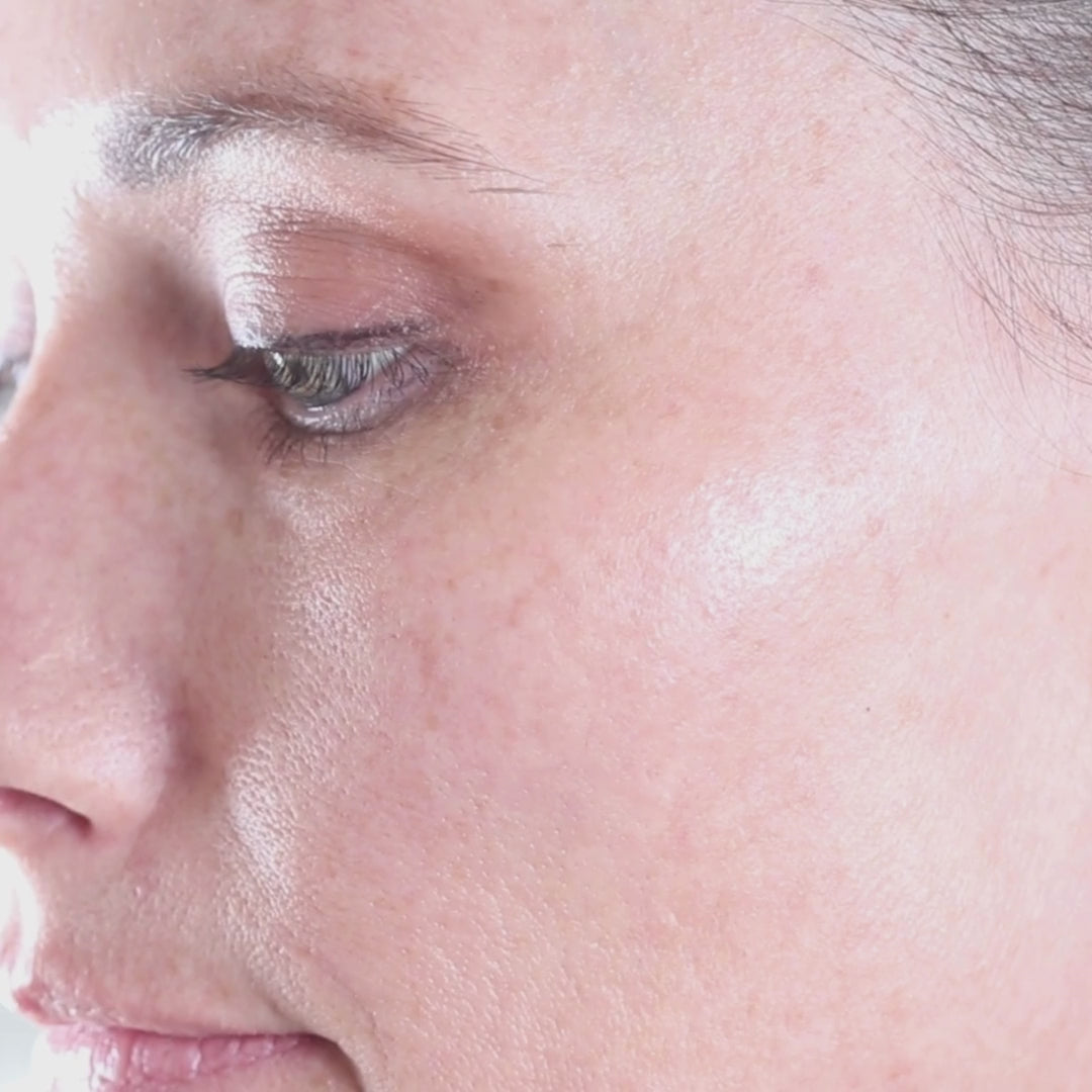 Video showing Aureterra Botanical Peptide Cream being applied to the skin to firm, smooth fine lines, and deeply hydrate.